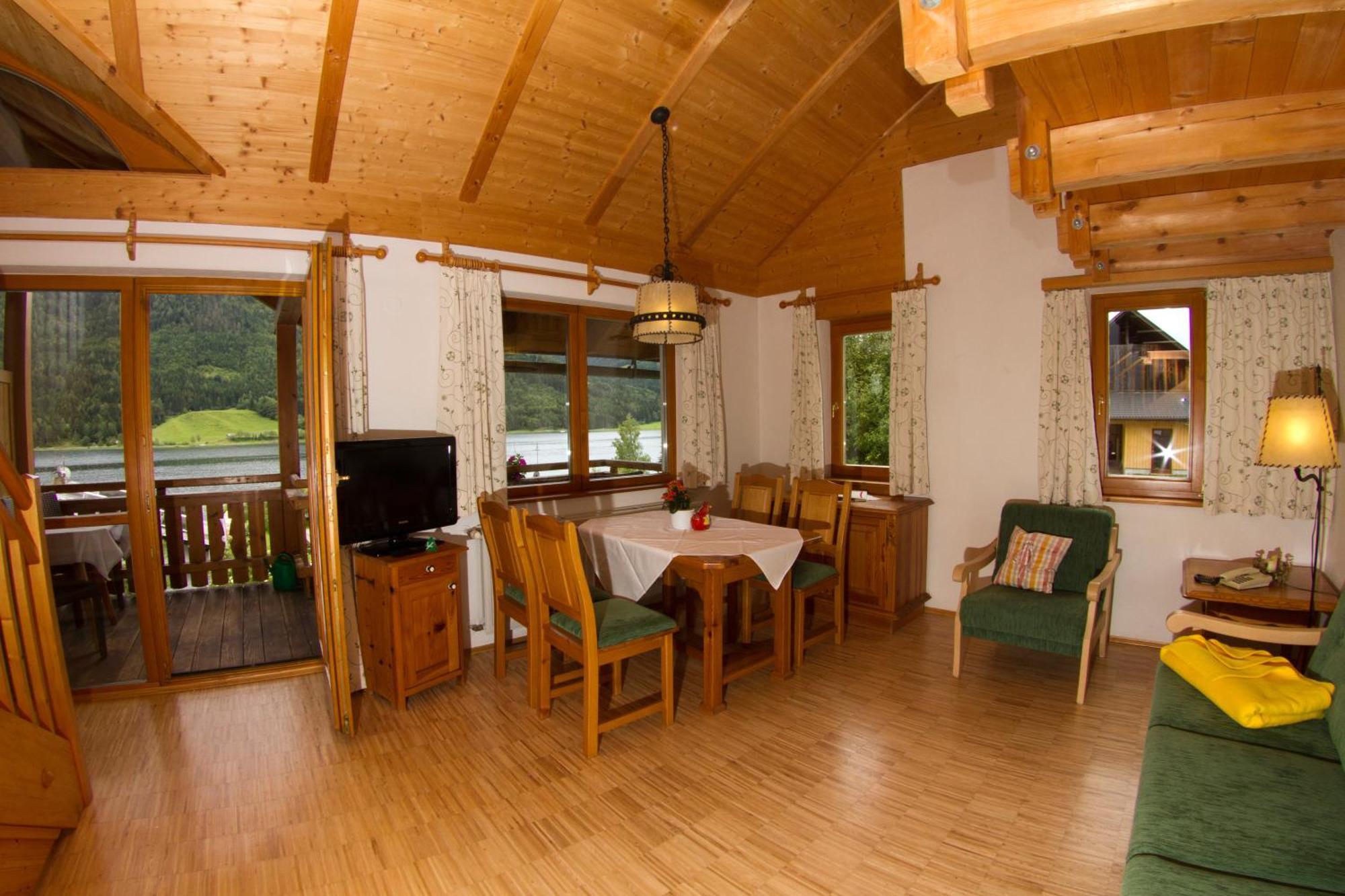 Ferienhof Obergasser Und Bergblick Weissensee Eksteriør billede